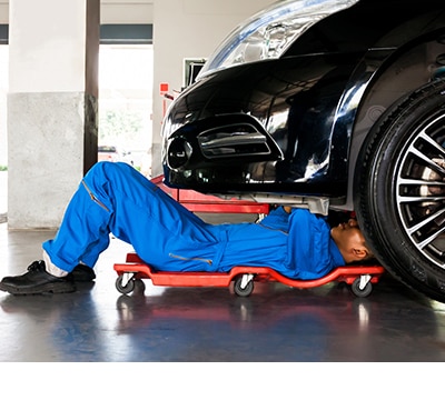 Refacciones y Autopartes